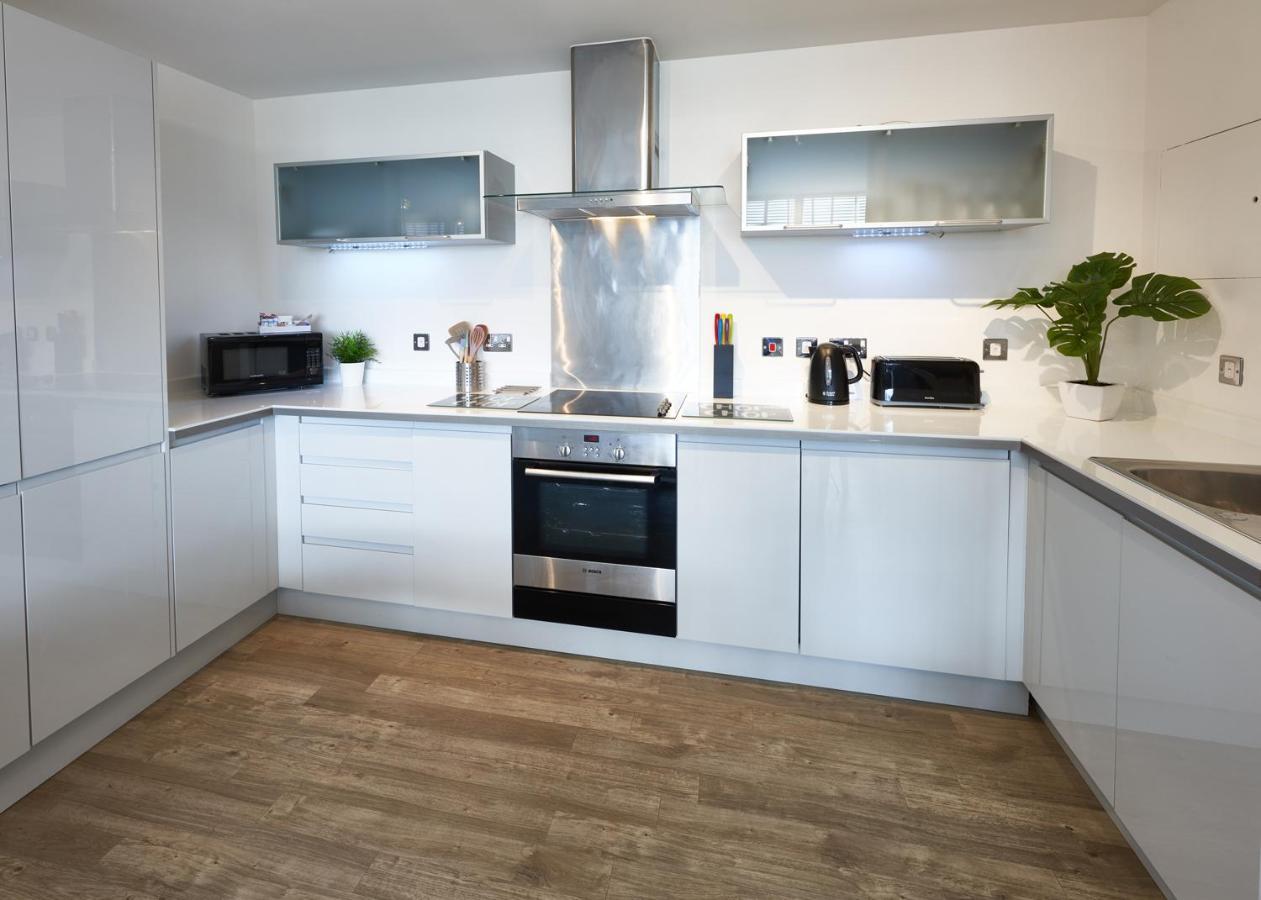 Shortstaymk Vizion Apartments, With Free Superfast Wi-Fi, Parking, Sky Sports And Movies Milton Keynes Luaran gambar