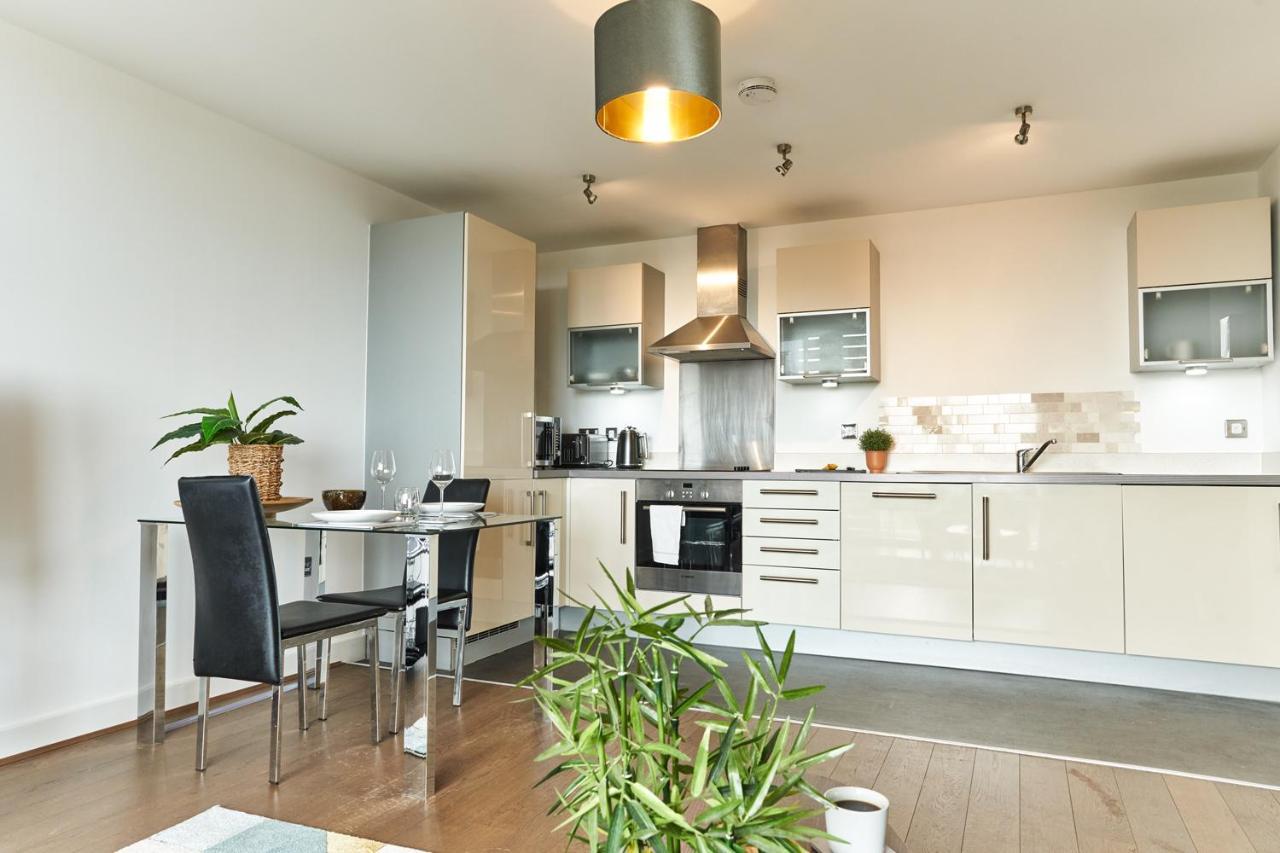 Shortstaymk Vizion Apartments, With Free Superfast Wi-Fi, Parking, Sky Sports And Movies Milton Keynes Luaran gambar