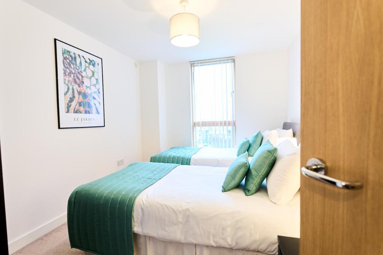 Shortstaymk Vizion Apartments, With Free Superfast Wi-Fi, Parking, Sky Sports And Movies Milton Keynes Luaran gambar
