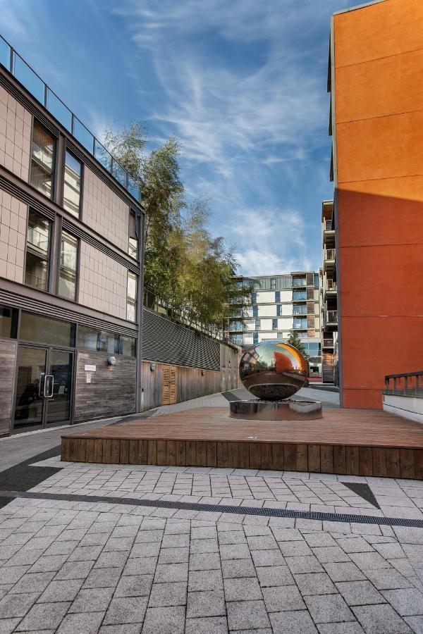 Shortstaymk Vizion Apartments, With Free Superfast Wi-Fi, Parking, Sky Sports And Movies Milton Keynes Luaran gambar