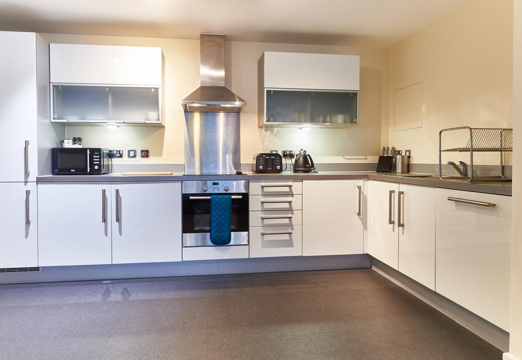 Shortstaymk Vizion Apartments, With Free Superfast Wi-Fi, Parking, Sky Sports And Movies Milton Keynes Luaran gambar